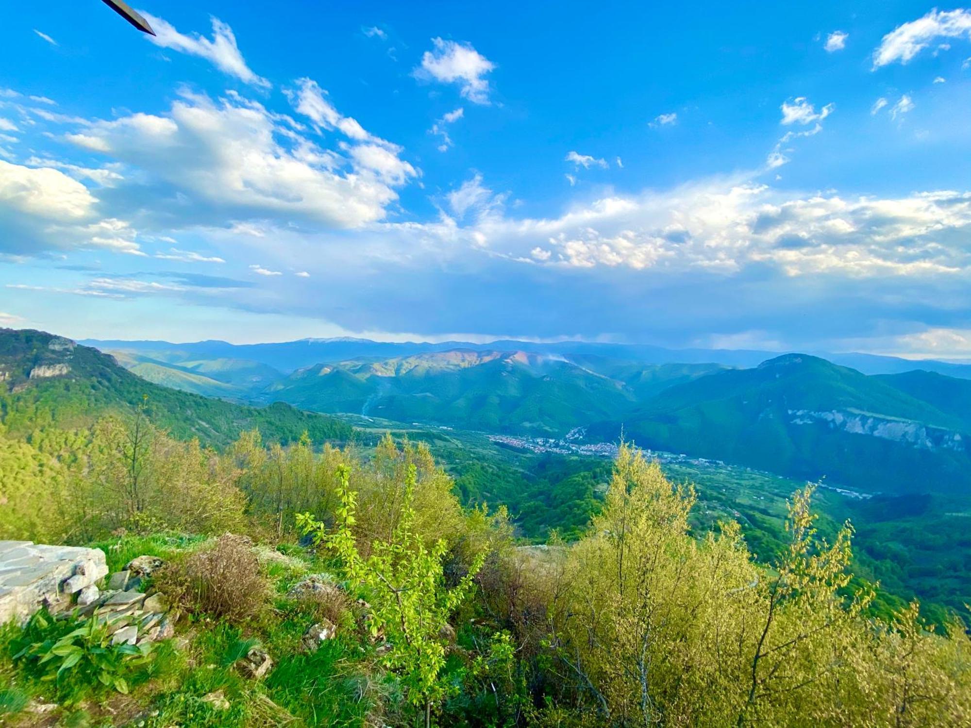 Пе́Трови Вили Ribaritsa Eksteriør bilde